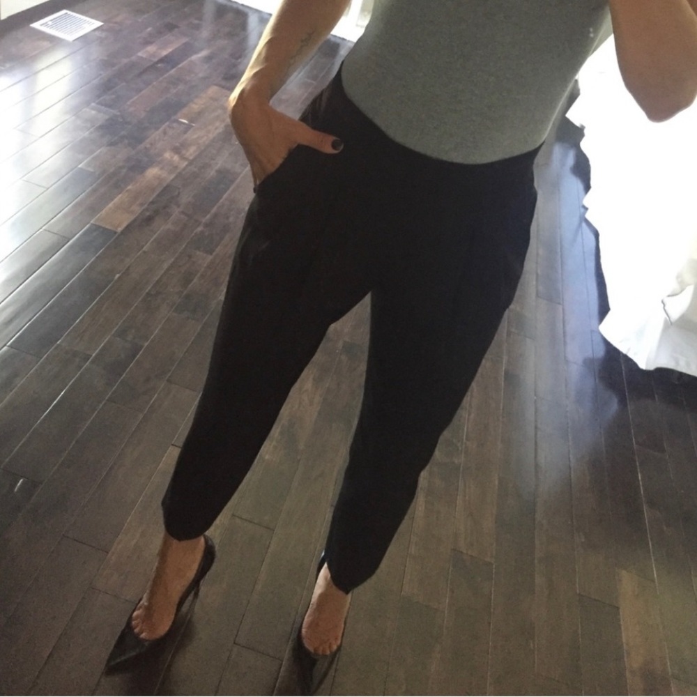 Aritzia Black Conan Business Casual Formal Office Italian Fabric Pants Size 4